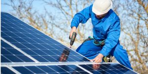 Installation Maintenance Panneaux Solaires Photovoltaïques à Lavaufranche